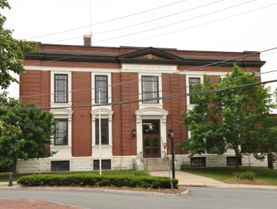 county courthouse